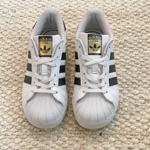 Adidas Superstar Sneaker White Little Kids Size 1-1/2 US